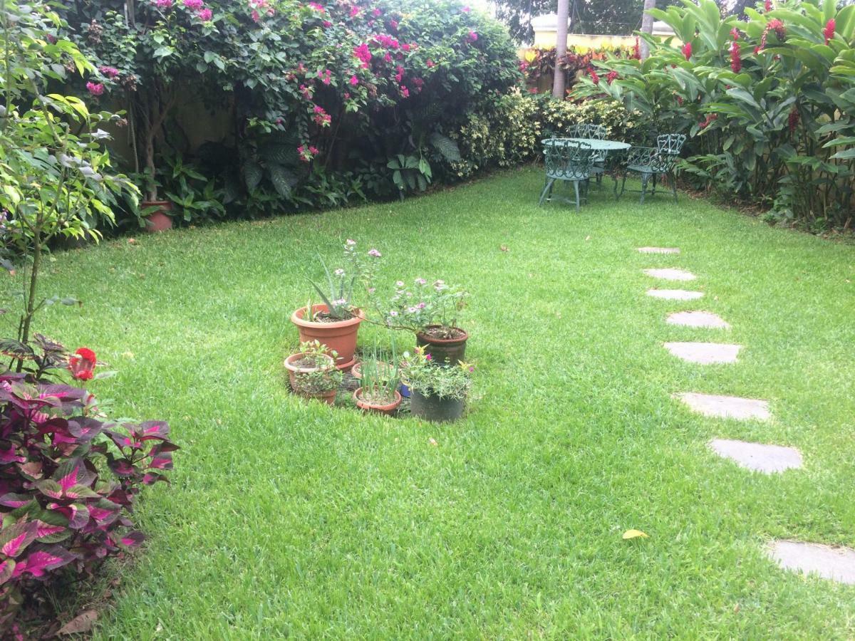 Room 4 rent San Salvador Extérieur photo